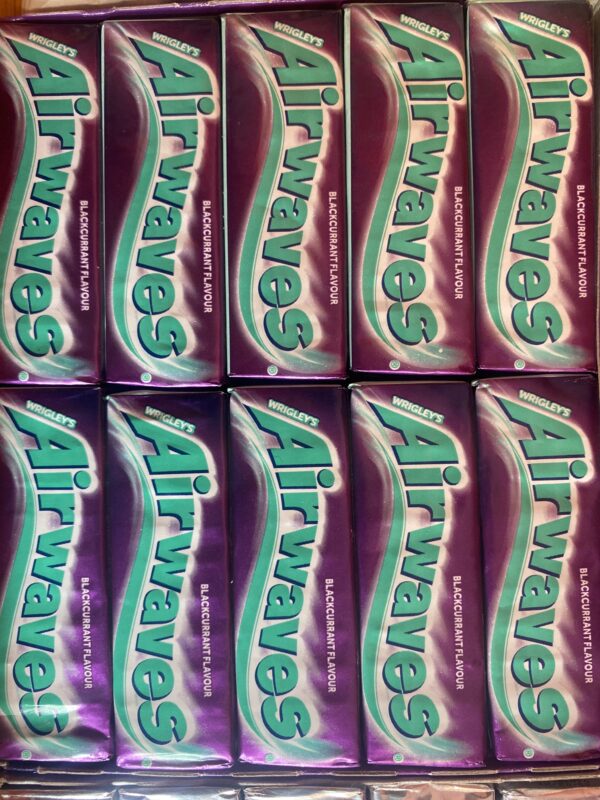 Airwaves Blackcurrant Gum
